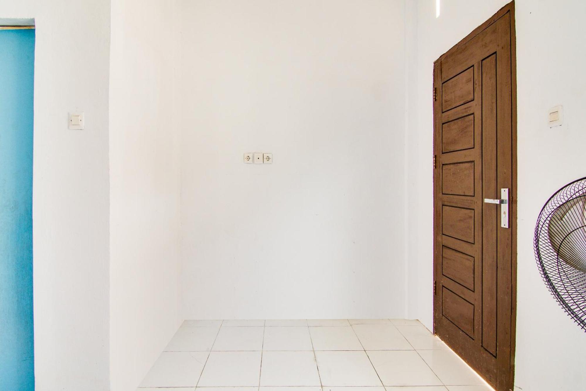Spot On 91858 Raja Homestay Syariah Pekanbaru Zewnętrze zdjęcie
