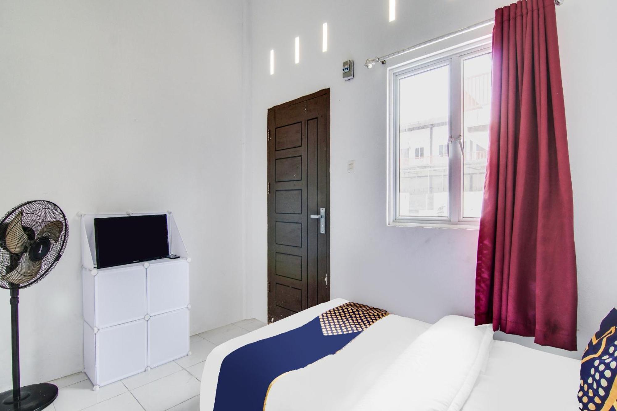 Spot On 91858 Raja Homestay Syariah Pekanbaru Zewnętrze zdjęcie
